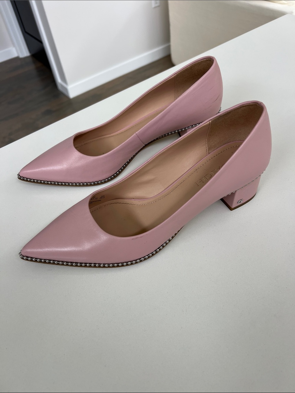 Coach willa light soft muted pink leather pointed toe pumps block heels 9